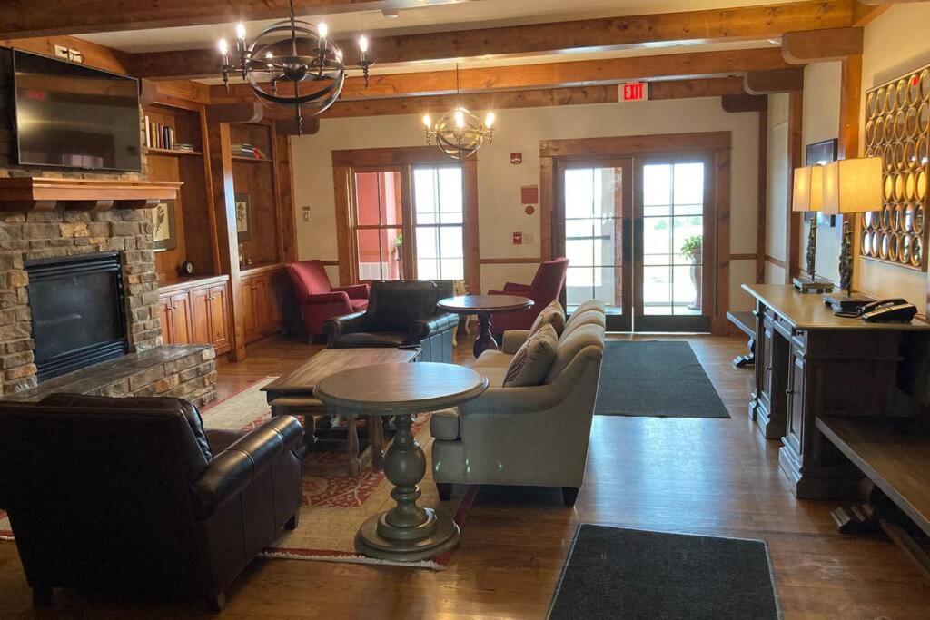 'The Treehouse' At Snowshoe - Village & Slope View Exterior photo